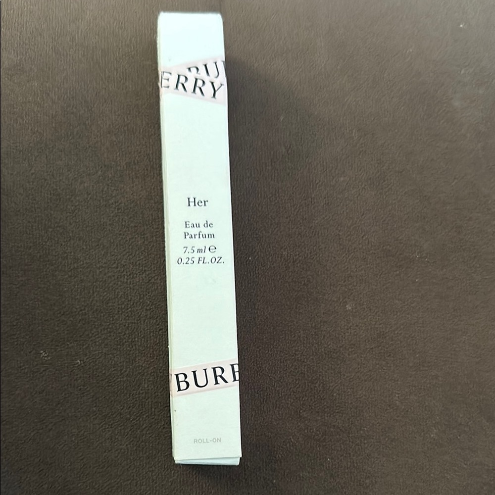 Burberry Her Eau de Parfum Roll-On in Soft White